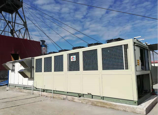 Specialized air conditioning unit for a gold mine